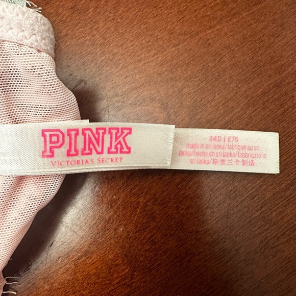 Pink Bra - Picture 4 of 4